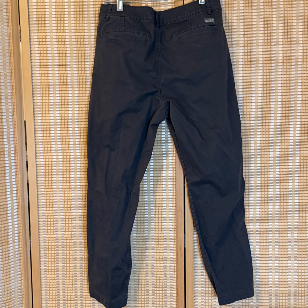 Eddie Bauer Womens Chino Pants Gray Stretch Cotton Straight Leg Size‎ 10 Street - Picture 3 of 8
